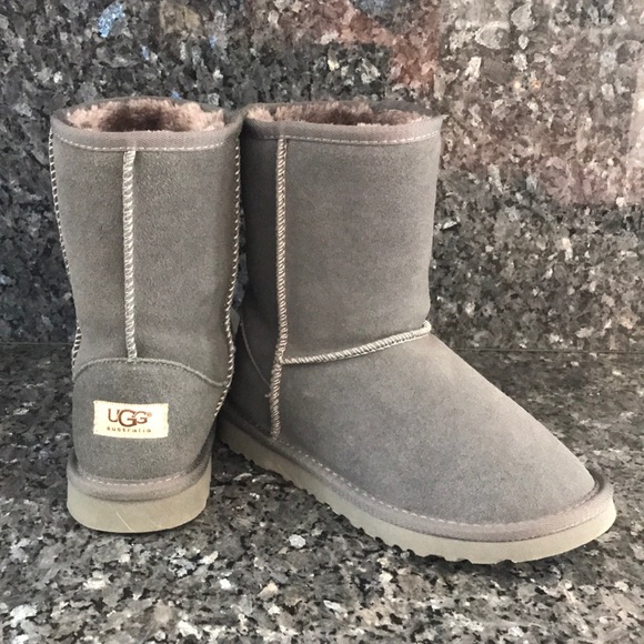 UGG Shoes - Ugg Gray Classic Short Boot